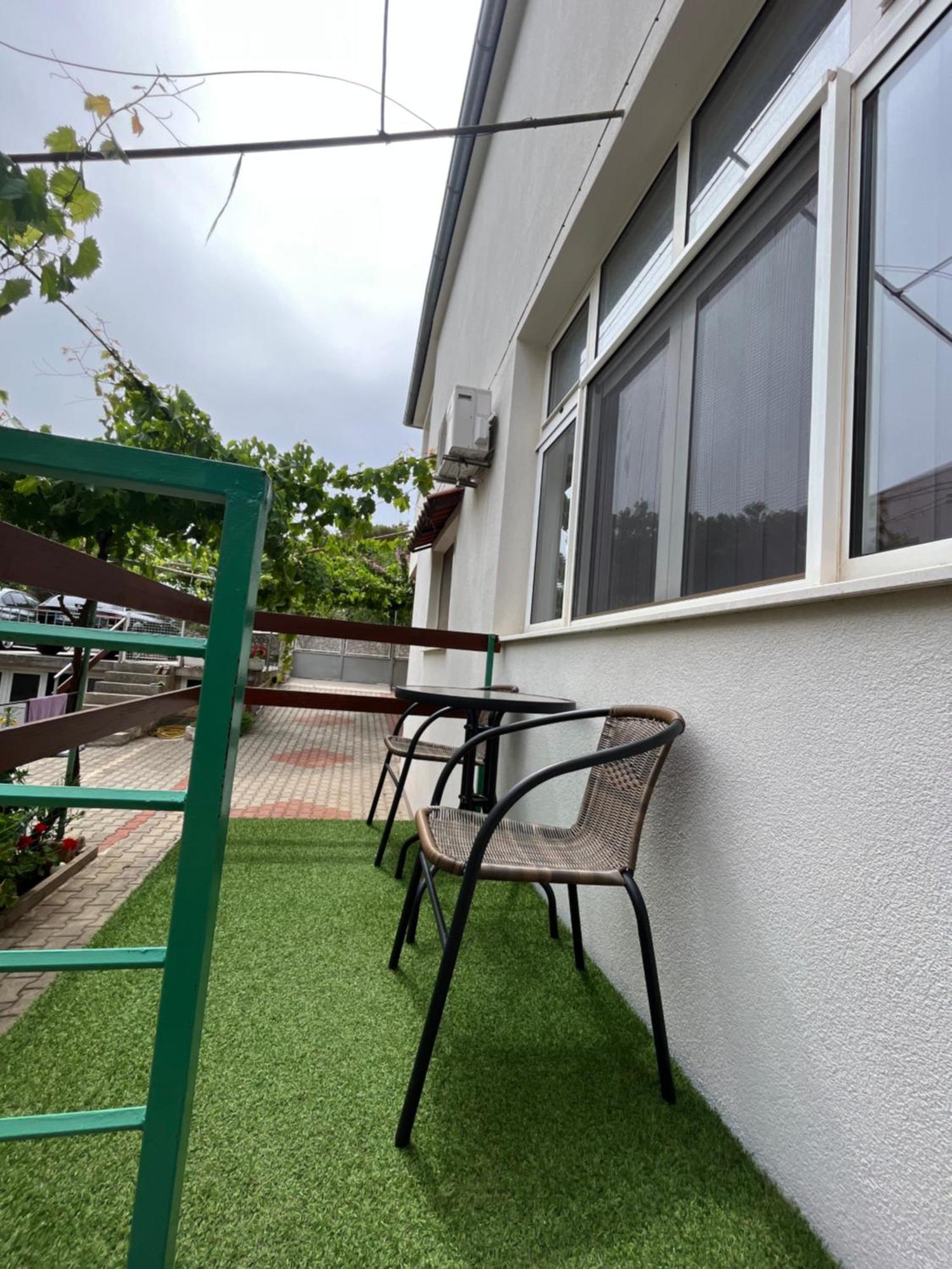 Apartmani Frane ตรีบูนย์ ภายนอก รูปภาพ